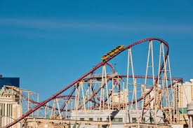 In 2018, new york new york added virtual reality to the coaster. Big Apple Coaster At New York In Las Vegas Experience Heart Stopping Speeds And Views On This Iconic Roller Coaster Go Guides