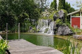 Ideen brunnen brunnen garten bewässerung garten sprudelstein vogeltränken garten springbrunnen selber bauen wasserspiel garten wasser im garten. Quellstein Von Galanet Fachleuten Gebaut Galanet Org