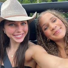 Paige Pickering's Instagram, Twitter & Facebook