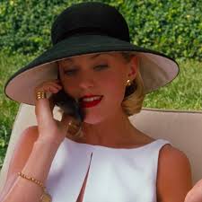 The parent trap is a film series originally based on erich kästner's 1949 novel lottie and lisa and produced by walt disney pictures. I Just Want To Dress Like Meredith Blake From The Parent Trap Racked