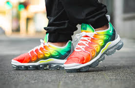 Taste The Nike Air Vapormax Plus Rainbow This Week Kicksonfire Com Nike Air Vapormax Nike Sneakers Nike
