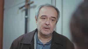 La forza di una donna Anticipazioni 20 novembre 2025: Enver e Hatice  accolgono qualcuno in casa.