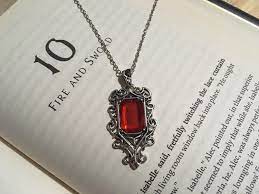 Isabelle Lightwood S Necklace Shadowhunters Isabelle Lightwood Shadowhunters Necklace