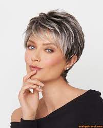 21 Short Haircuts For Your New Look 2019 21 Short Haircuts For Your New Look 201 In 2020 Short Hair Haircuts Short Hairstyles For Thick Hair Short Hair Styles Pixie