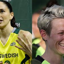 Jan 01, 2021 · megan rapinoe and sue bird celebrate their first new year's together as engaged couple with sweet pics. Seattle Storm S Sue Bird Uswnt S Megan Rapinoe Get Engaged Sports Illustrated