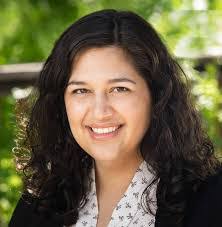 Heather Posner's Instagram, Twitter & Facebook