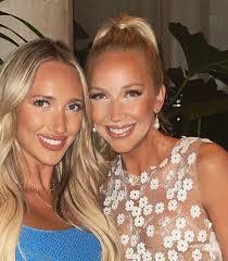 Debra Costello's Instagram, Twitter & Facebook