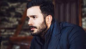 Yeni bölümde arık böke karakteri ile. Baris Arduc Cukurda Cagatay Erdenet Oldu Mu Cukur 91 Baris