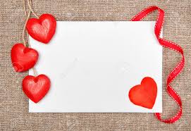 Los corazones brillan, dan fuerza, luz y calor. Tarjeta De San Valentin Con El Corazon Dibujo Y Corazones De Madera Sobre Fondo De Arpillera Fotos Retratos Imagenes Y Fotografia De Archivo Libres De Derecho Image 25163141