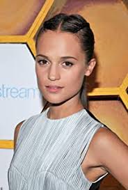 Literally he the most boring knight, but the point of the story is nobility, while he's not the best knight in the round table, he is trying just dont mess it up. Alicia Vikander Imdb