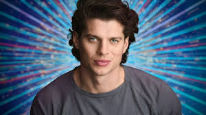 官能のJkハイレグ 橋本環奈の輝きアイコラ - ブロスタの魅了 鮮烈な高画質でスパイクを凝視せよ