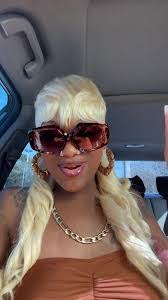 Trina Poe's Instagram, Twitter & Facebook