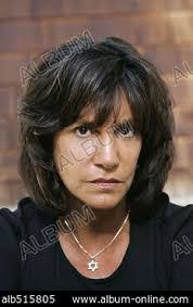 Mercedes Ruehl's Instagram, Twitter & Facebook