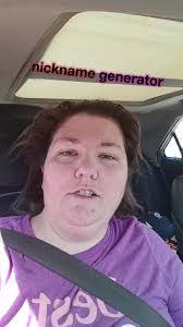 Amber Leake's Instagram, Twitter & Facebook