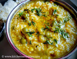 Dal Khichdi Is A Soupy Healthy Indian Comfort Food Made With Rice And Dal Lentil Toor Or Moong Dal Cooked With Veg Cooking With Ghee Food Indian Comfort Food