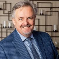 Bernadette Mcrae's Instagram, Twitter & Facebook