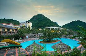 Cat ba island is the largest of the 366 islands that make up the cat ba archipelago. Cat Ba Island Resort Spa Cat Ba Updated 2021 Prices