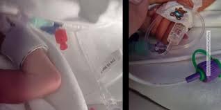 Ihre zwillinge kamen deutlich zu früh zur welt, mussten in der 30. Sarafina Wollny Zeigt Erste Blicke Auf Die Babys