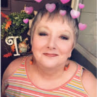 Bonnie Tidwell's Instagram, Twitter & Facebook