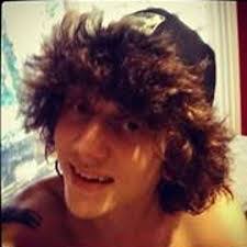 Damien Bridges's Instagram, Twitter & Facebook