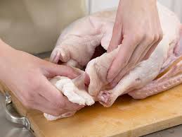 Gansebraten So Geht S Schritt Fur Schritt Gansebraten Rezept Weihnachtsgans Rezept Lebensmittel Essen