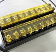 8 Way Terminal Block Bus Bar, Splits 1 Input to 8 Out (18AWG Power Lead and  with Cover)