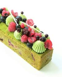 Delicieuse Recette D Un Quatre Quarts Au Matcha Et Fruits Rouges Fondant Et Savoureux Appareil A Quatre Qua Quatre Quarts Gateau De Voyage Gateaux Et Desserts