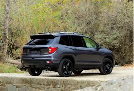 Find your perfect car with edmunds expert reviews, car comparisons, and pricing tools. Review Update The 2019 Honda Passport Is The Tweener Suv