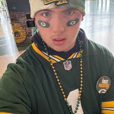 Track and field athletes compete at IHSA state meet