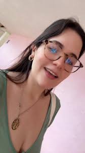 Vídeos de Rebeca Leal (@rebecaleal) con «sonido original