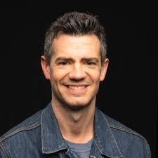 Chris Beresford's Instagram, Twitter & Facebook