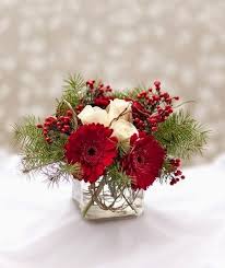 Christmas Flowers Kelowna Florist Kelowna Flowers Christmas Deliver To West Kelowna Christmas Floral Arrangements Christmas Flower Arrangements Xmas Flowers