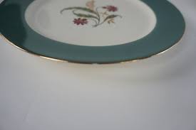 Vr128 features bundles of pink, purple and white. Homer Laughlin Cavalier Eggshell Berkshire Pattern Gold Rim Teal Band Flower Center China Set Of 16 Metronome Vintage
