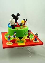 Gateau D Anniversaire Decore La Maison De Mickey Cake Design Belgique Gateau Maison De Mickey Gateau Theme Mickey Gateau Maison