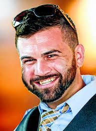 Eric Crock's Instagram, Twitter & Facebook