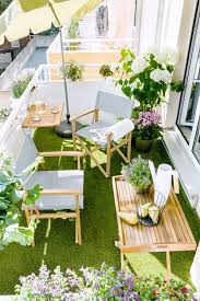 Hangetisch Aus Holz Fur Balkon In 2020 Gartenmobel Sets Balkon Balkon Gestalten