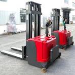 Low Price 1.5 t Reach Truck Narrow Aisle Compatible ...
