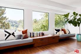 https www redfin com ca los angeles 4564 dundee dr 90027 home 7133165 utm source ios share utm medium share utm nooverride 1 utm conten zimmer dundee angeles