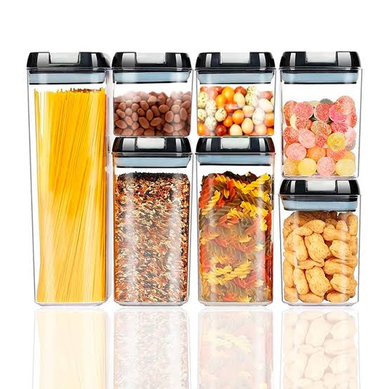 Set de 7 Recipientes Organizadores Apilables con Tapa y Sello de Goma, oferta LOi.