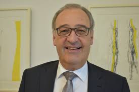 Blick.ch bietet ihnen aktuelle nachrichten und analysen zum thema. Bundesrat Guy Parmelin Ich Bin Nicht Allein Gott Ist Da