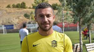 Eğer adem büyük adında başka bir oyuncuyu arıyorsanız, lütfen ana menüdeki arama tuşunu kullanınız. Yeni Malatyaspor Un Kaptani Adem Buyuk Hicbir Zaman Mucadeleden Yilmadim