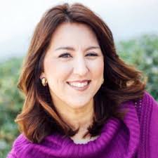 Crystal Weiss (@_Crystal_Weiss)