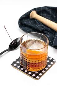 The Best Old Fashioned Cocktail Recipe Recipe Old Fashion Drink Recipe Cocktail Recipes At Home Old Fashioned Drink
