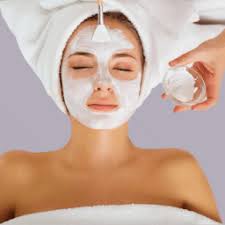 Looks Salon Lucknow Hq Cleo County Sector 121 Noida, Lucknow