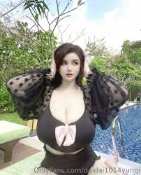 Monroe and Zhang Weiya ignite the screen with Dai Yunqi