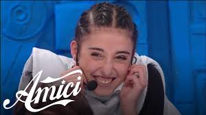 Tuttavia giulia stabile non è naturalmente l'unica concorrente di amici 20. Amici 20 Giulia Sabbia Youtube