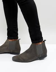 Handcrafted with integrity with the highest quality materials and goodyear welt construction. River Island Suede Chelsea Boots In Grey Asos