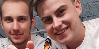 Schnelle Reflexe: Zwei Bedburger sind Junioren-Weltmeister im Tischfußball 