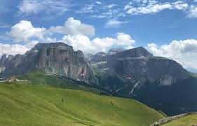 Con panoramapass i cani viaggiano gratis! Val Di Fassa In Estate La Guida Alle Vacanze 2021