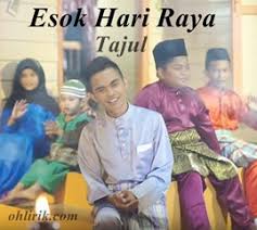 Aidil fitri hari bahgia hari yang mulia mohon maaf bersama dipinta selamat… selamat hari raya. Esok Hari Raya Lirik Lagu